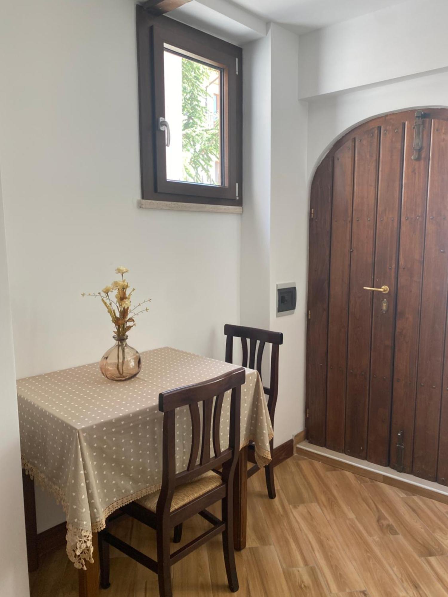 Ferienwohnung Il Bijoux Celano Exterior foto